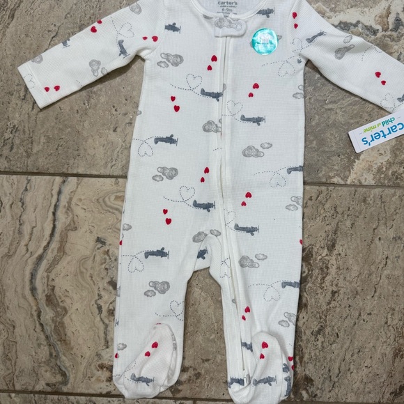 Carter's Other - NWT size 6-9 months Carter's Airplane 2 way zipper Long Sleeve onesie